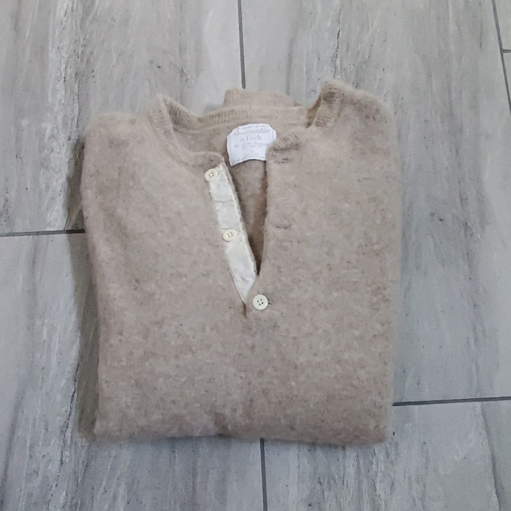 Mens sweater